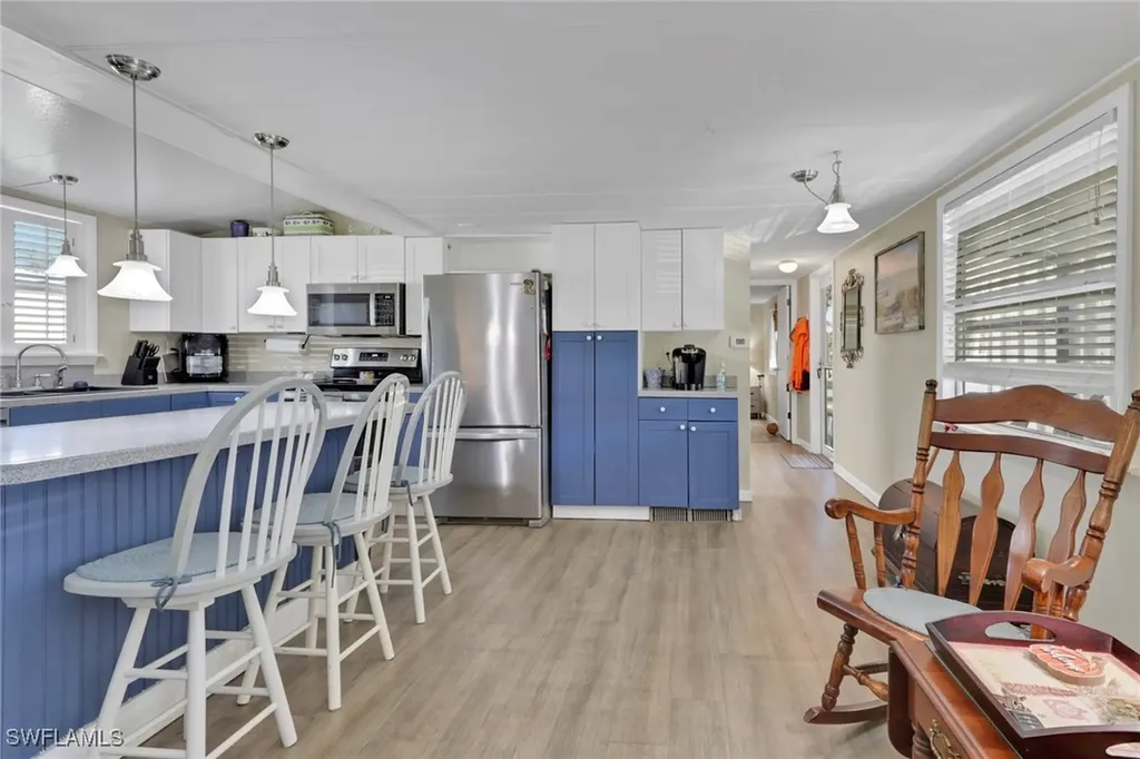 20 Derhenson Drive Naples FL 34114