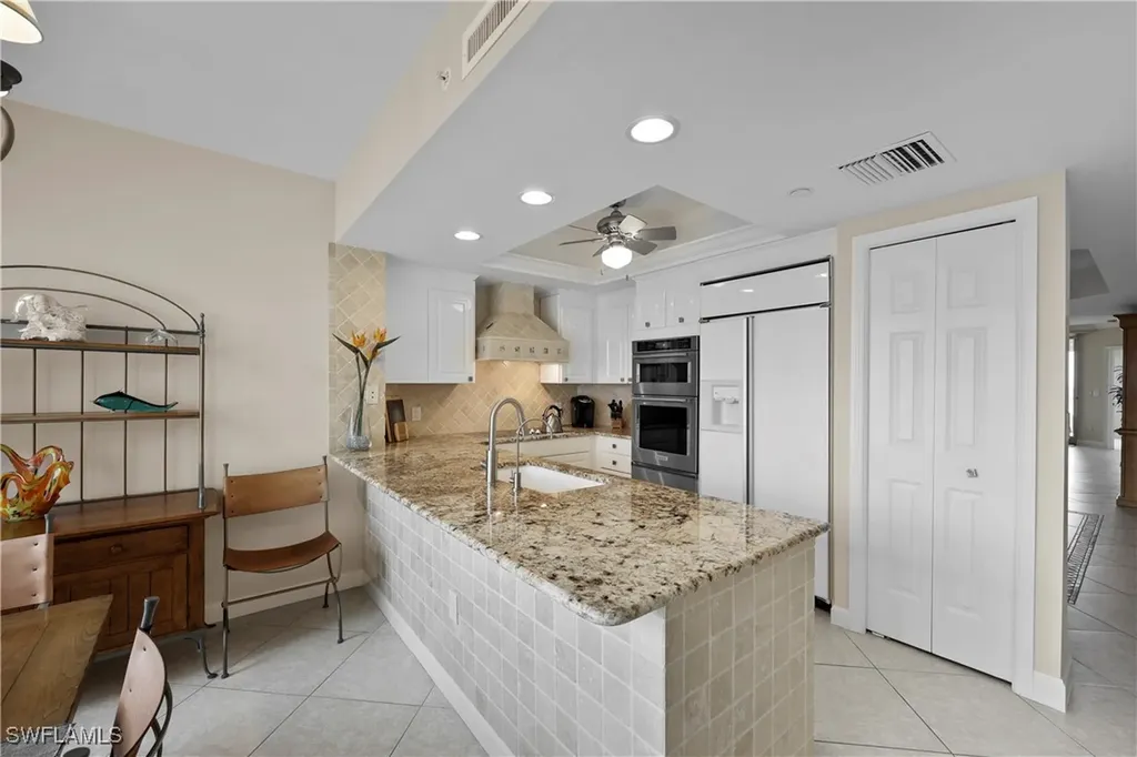 7117 Pelican Bay Boulevard Naples FL 34108