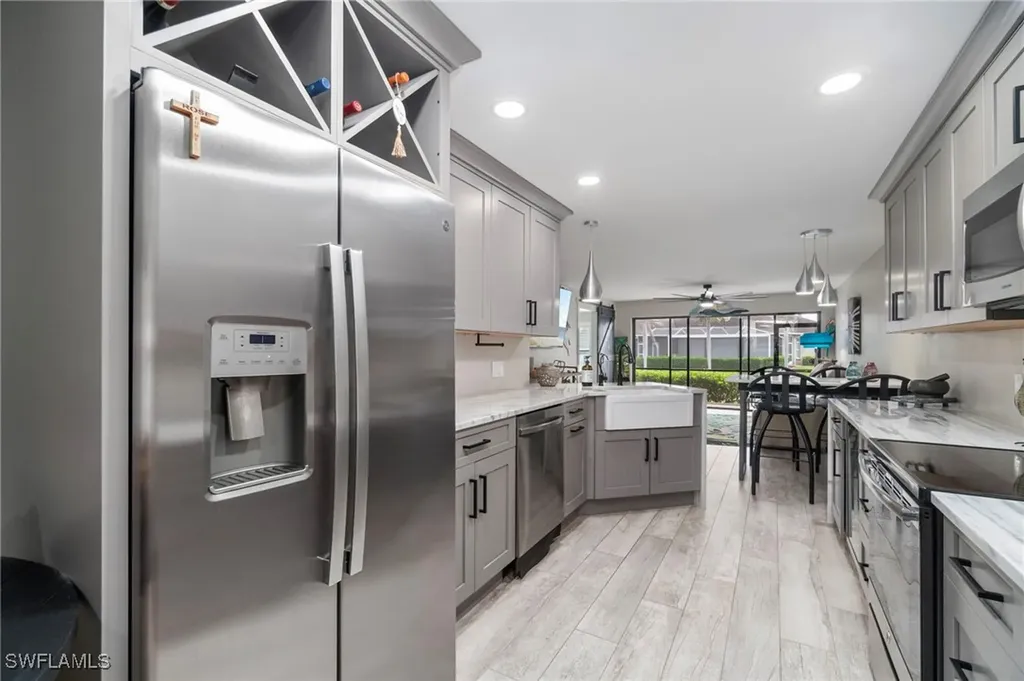 912 SW 48th Terrace Cape Coral FL 33914