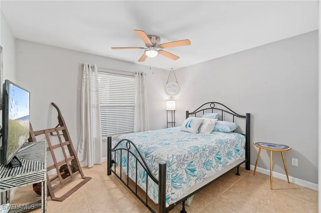 912 SW 48th Terrace Cape Coral FL 33914