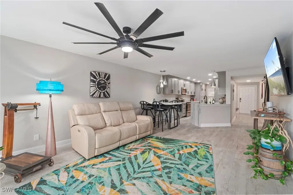 912 SW 48th Terrace Cape Coral FL 33914