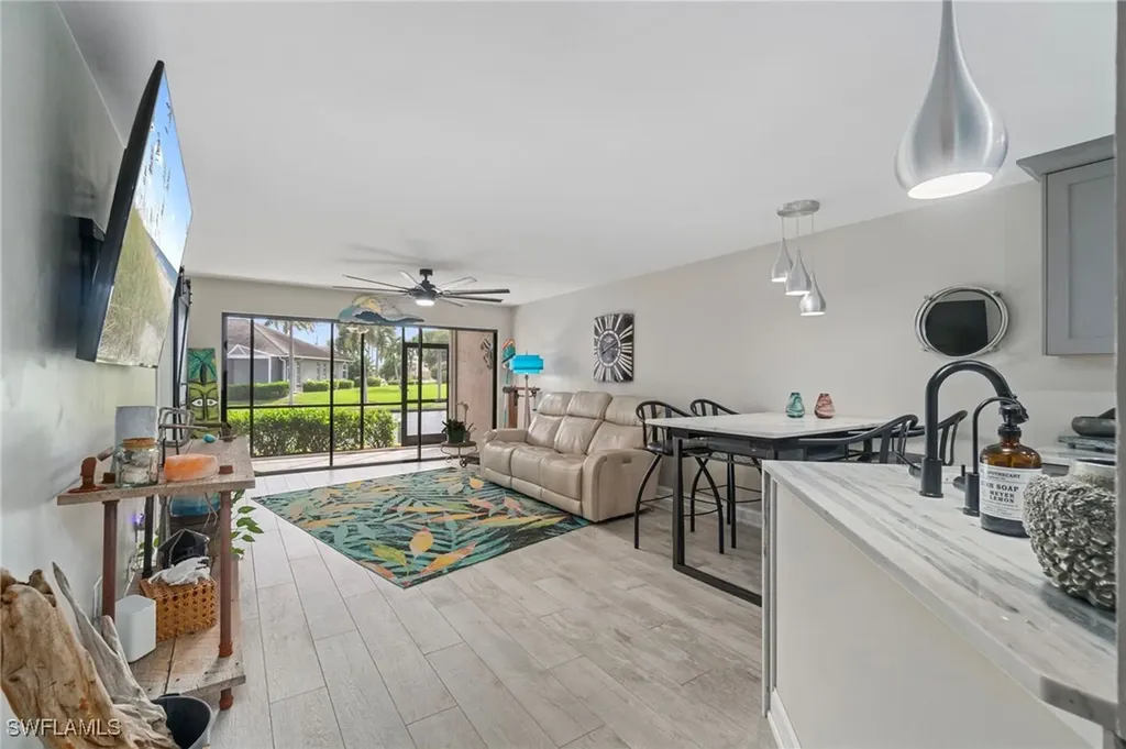 912 SW 48th Terrace Cape Coral FL 33914