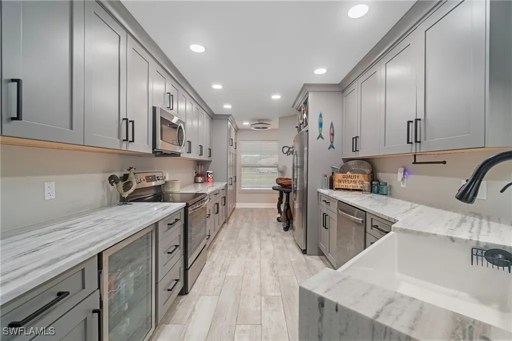 912 SW 48th Terrace Cape Coral FL 33914