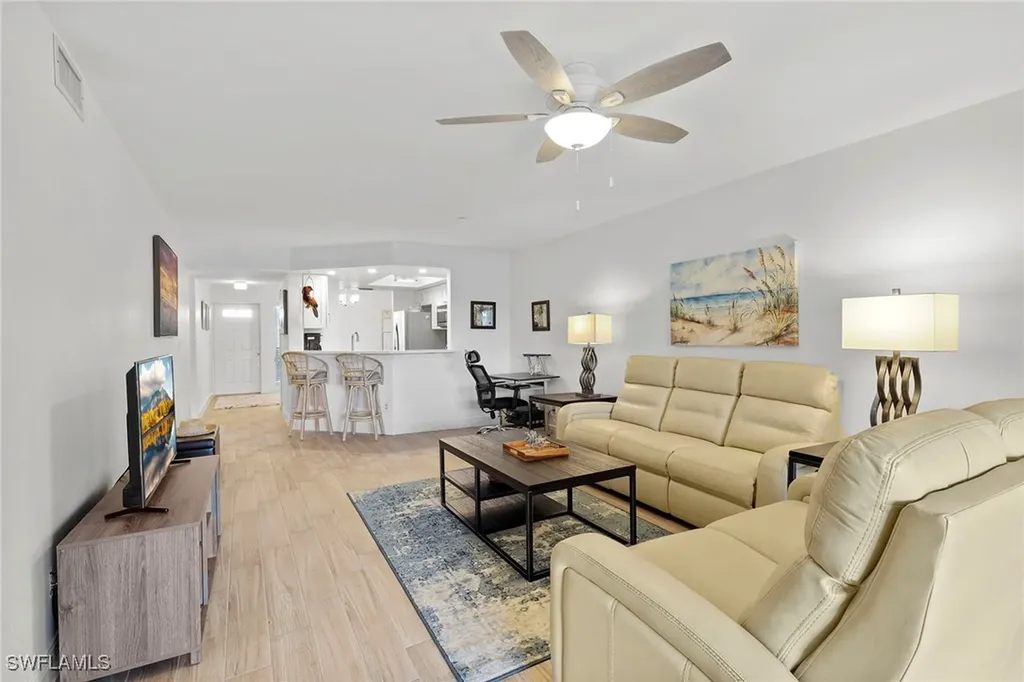 840 Gulf Pavillion Drive Naples FL 34108