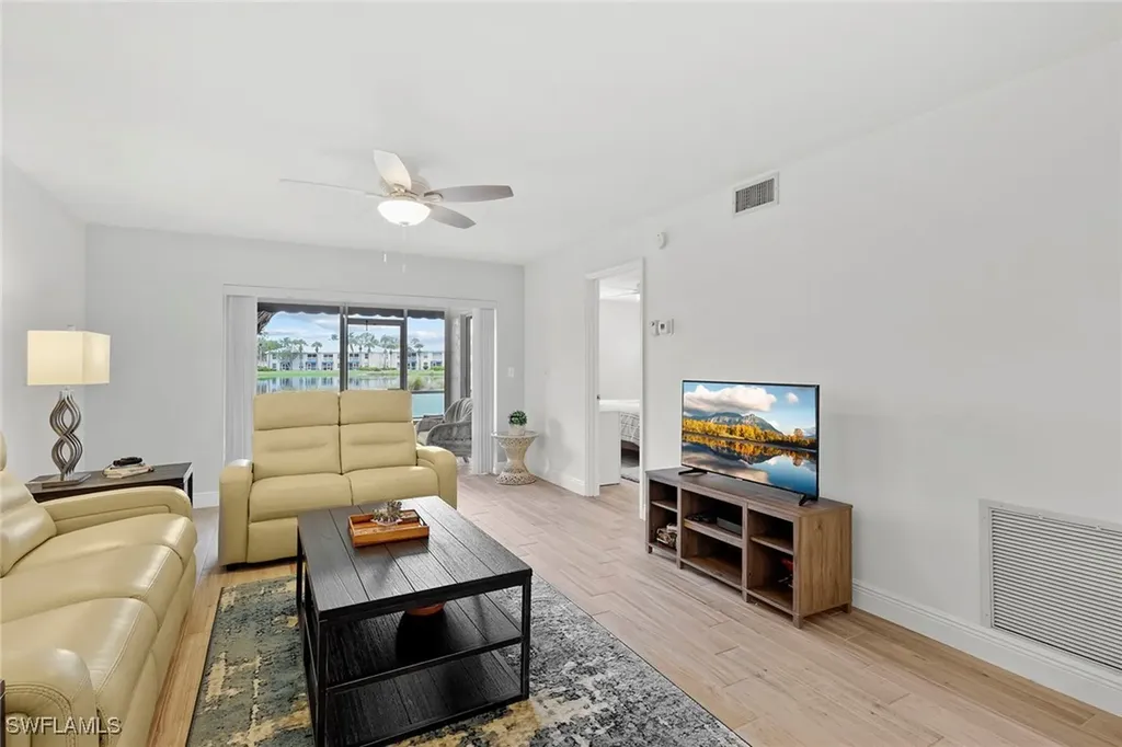 840 Gulf Pavillion Drive Naples FL 34108