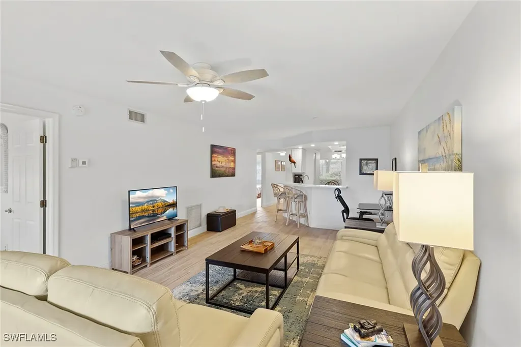 840 Gulf Pavillion Drive Naples FL 34108
