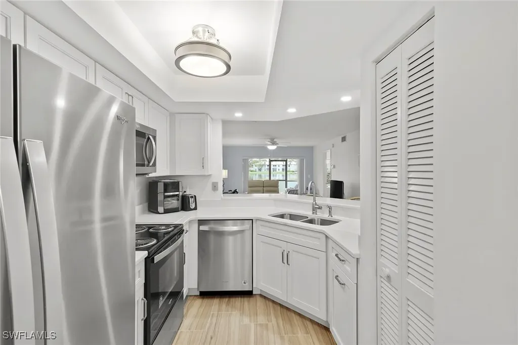 840 Gulf Pavillion Drive Naples FL 34108