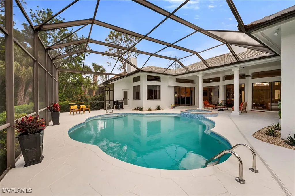 Bonita Springs FL, 3390 Oaklake Court