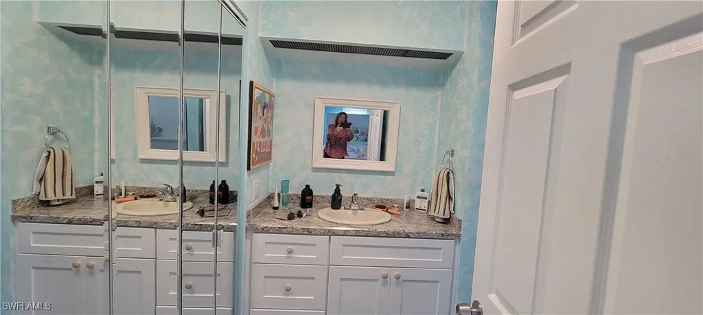 4701 Kahlua Lane Bonita Springs FL 34134