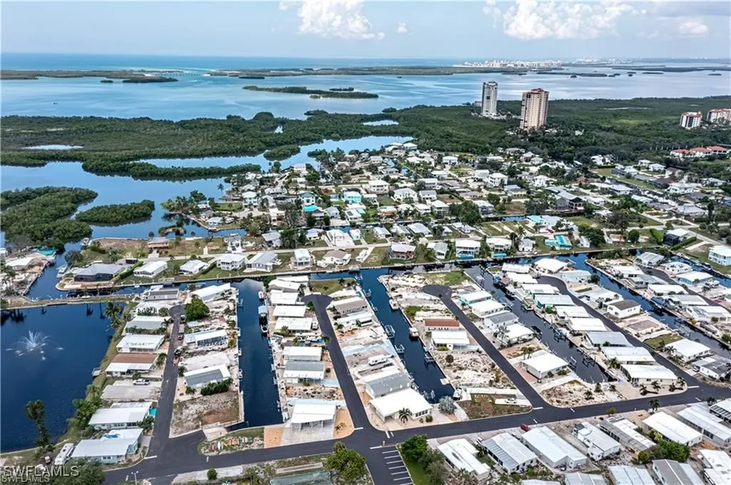 4701 Kahlua Lane Bonita Springs FL 34134