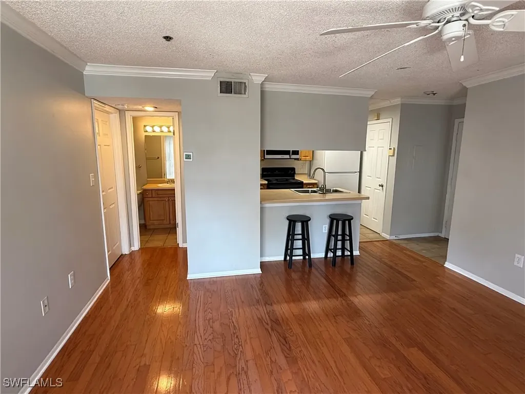 1000 Horatio W Tampa FL 33606