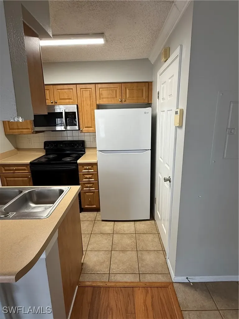 1000 Horatio W Tampa FL 33606