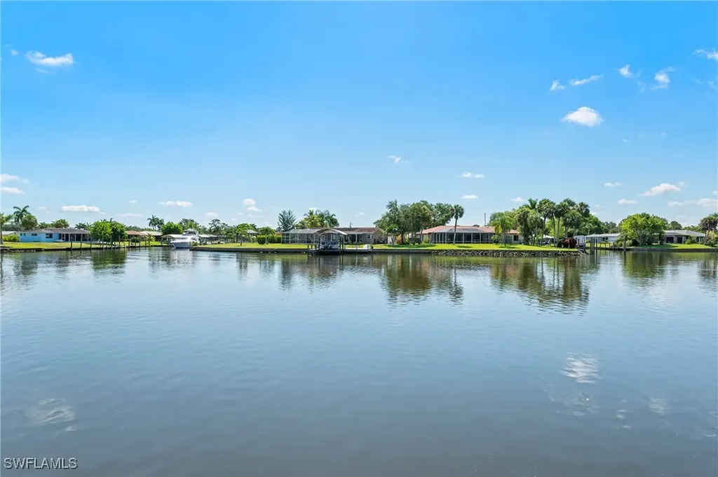 13396 Island Road Fort Myers FL 33905
