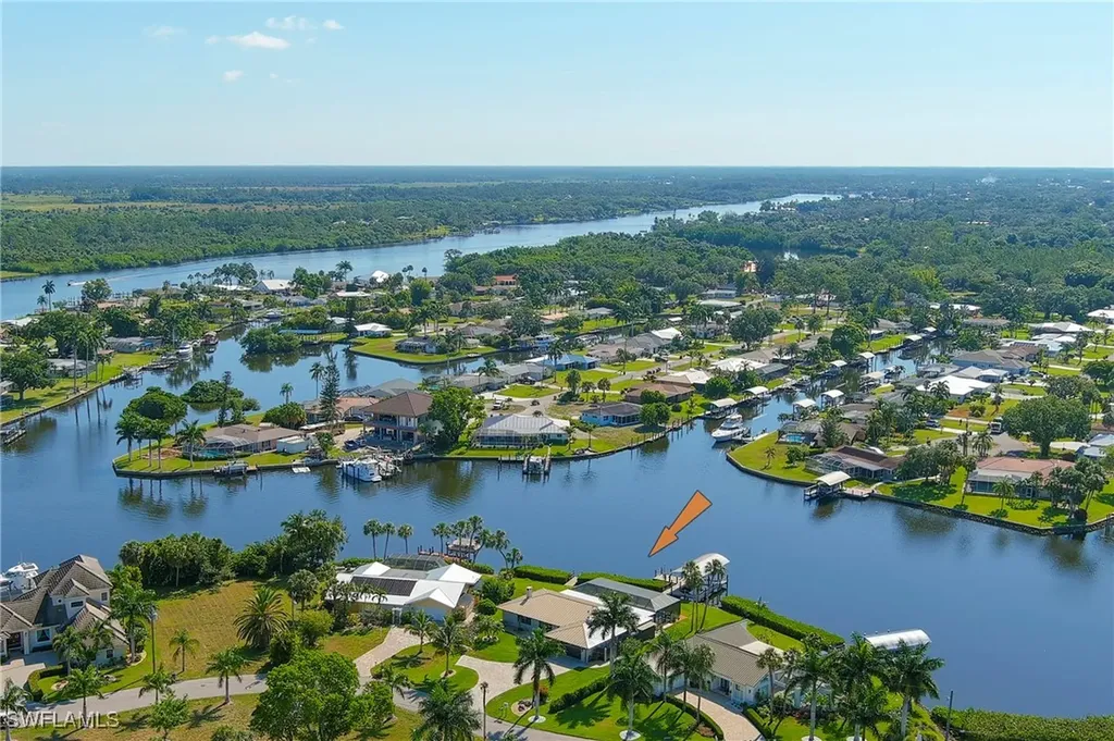 13396 Island Road Fort Myers FL 33905