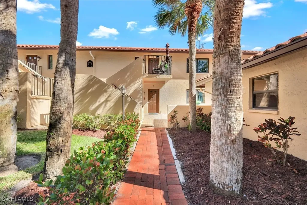 196 Albi Road Naples FL 34112