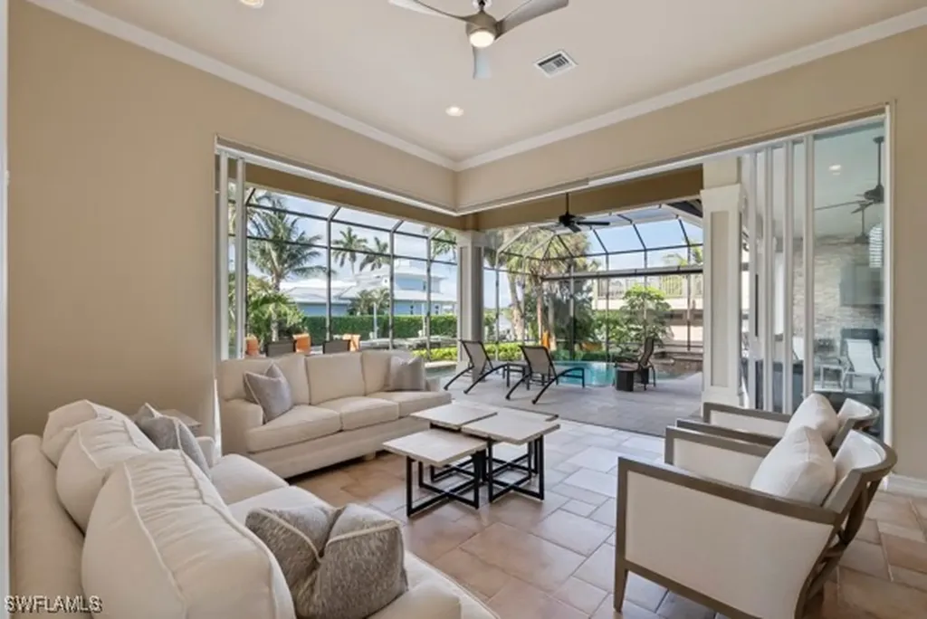 1400 Jewel Box Avenue Naples FL 34102
