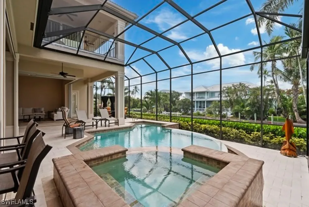 1400 Jewel Box Avenue Naples FL 34102