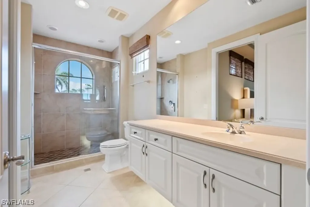 1400 Jewel Box Avenue Naples FL 34102