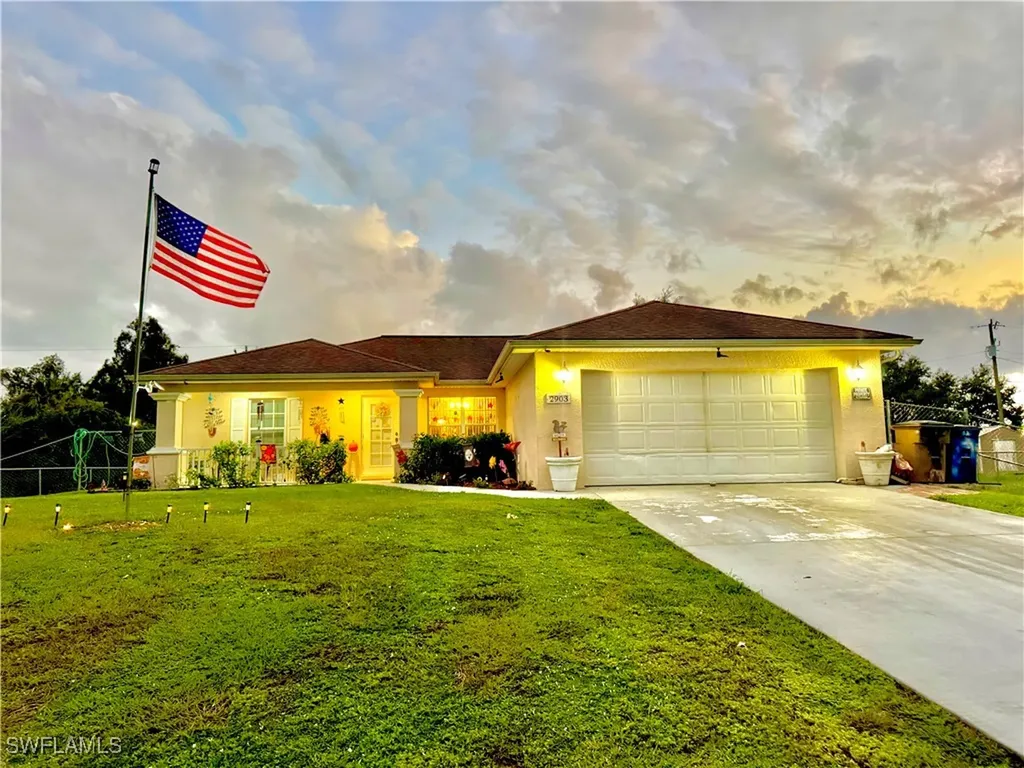 2903 38th Street SW Lehigh Acres FL 33976