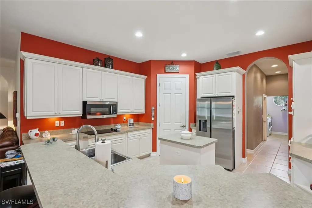 2621 Golden Gate Boulevard W Naples FL 34120
