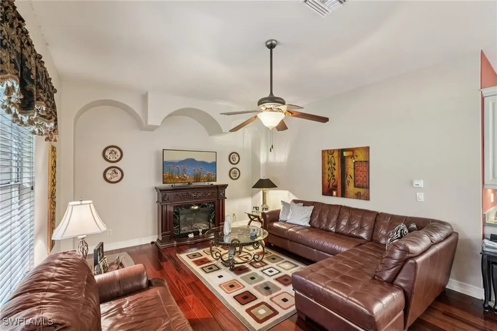 2621 Golden Gate Boulevard W Naples FL 34120