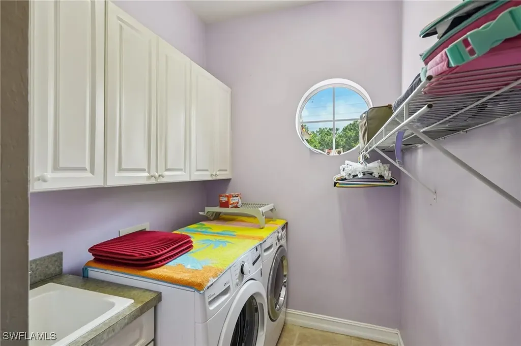 2621 Golden Gate Boulevard W Naples FL 34120