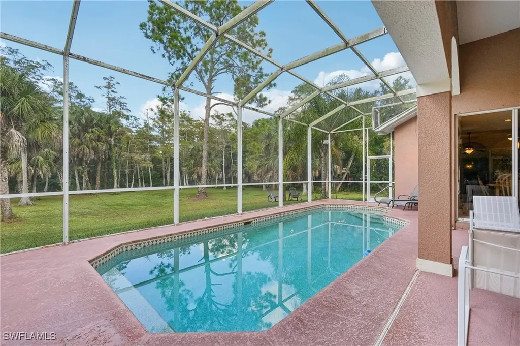 2621 Golden Gate Boulevard W Naples FL 34120
