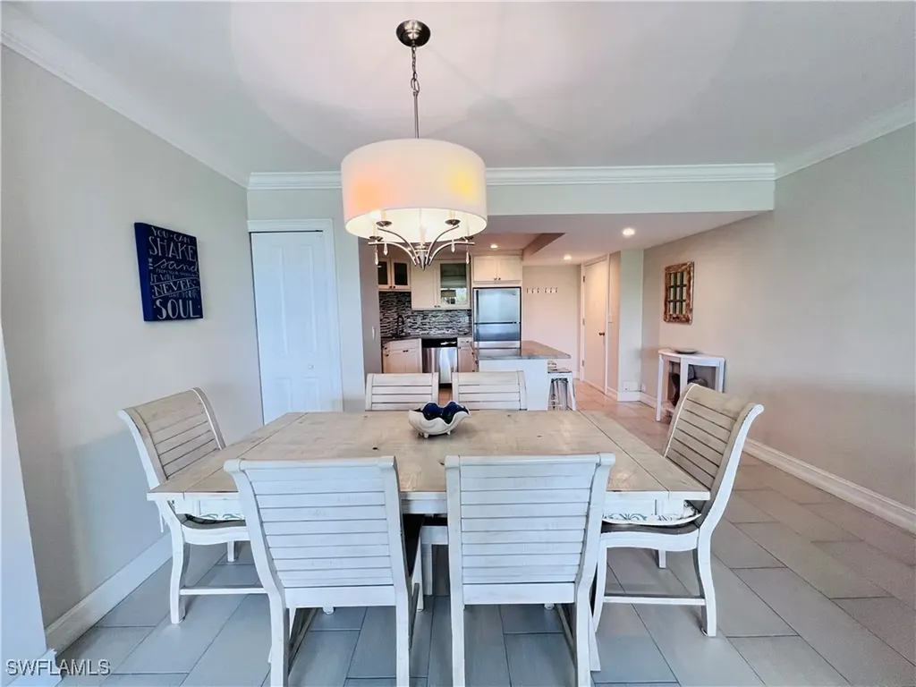 5 Bluebill Avenue Naples FL 34108