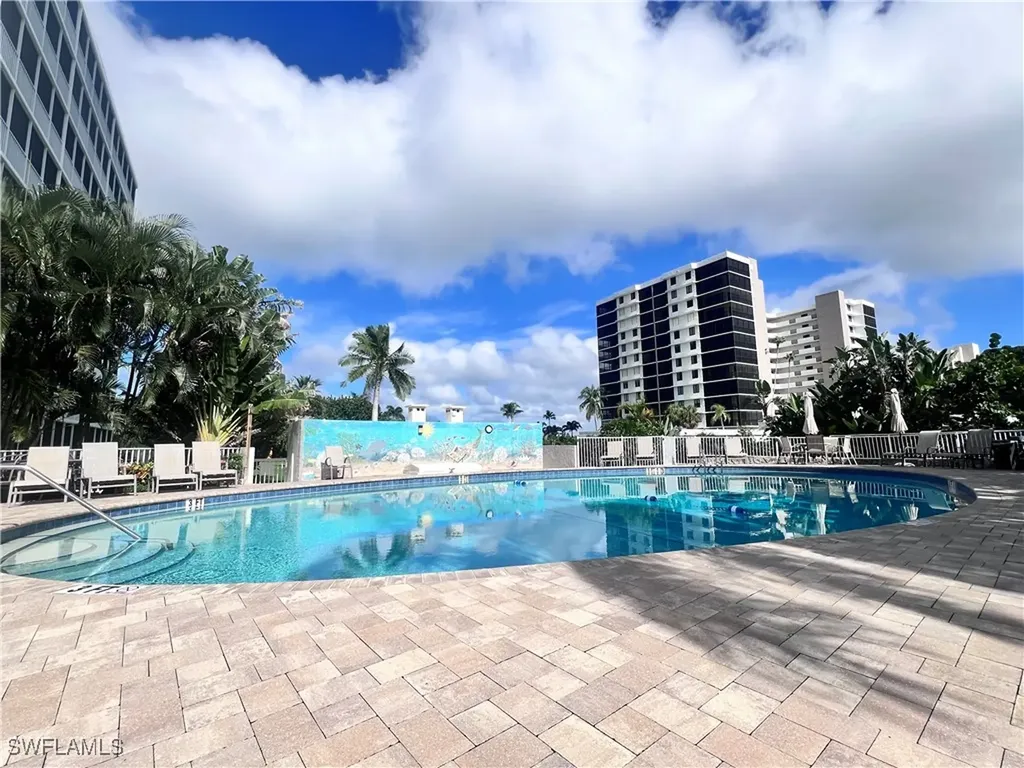 5 Bluebill Avenue Naples FL 34108