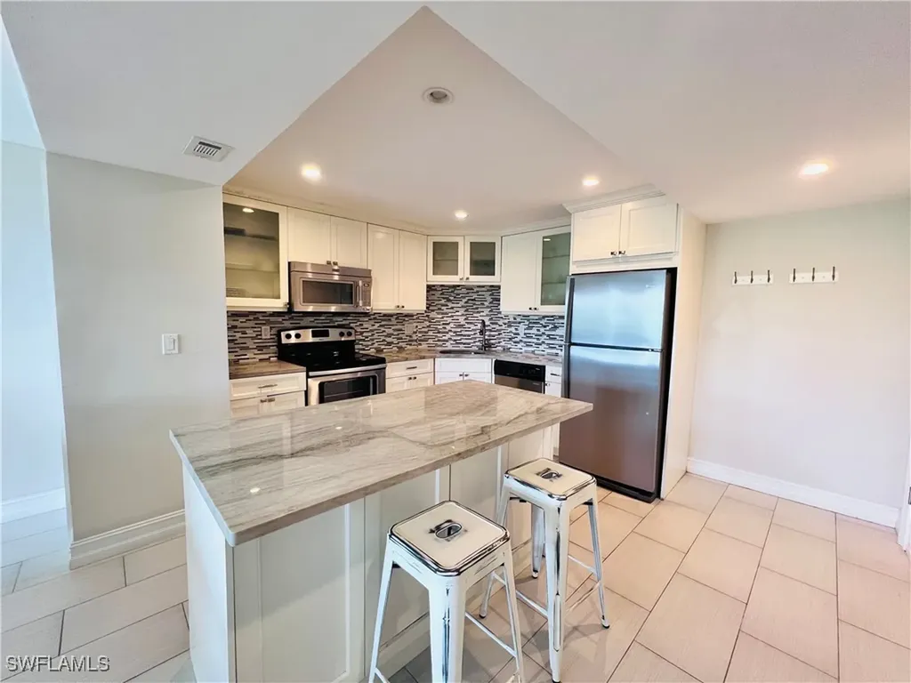 5 Bluebill Avenue Naples FL 34108
