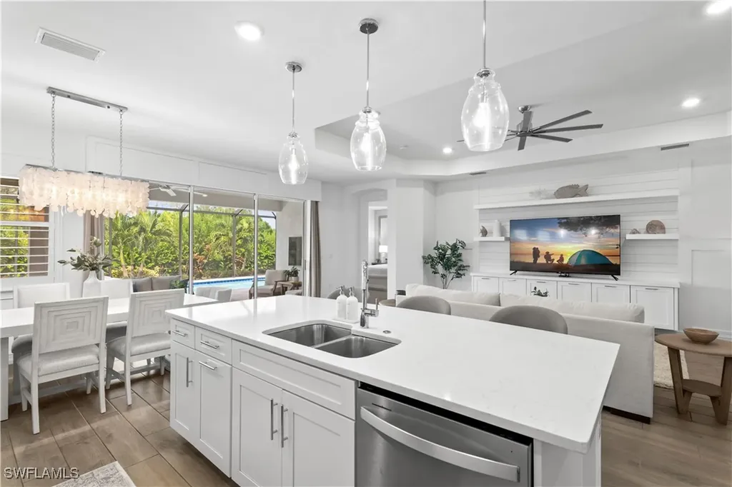 28013 Seasons Tide Avenue Bonita Springs FL 34135