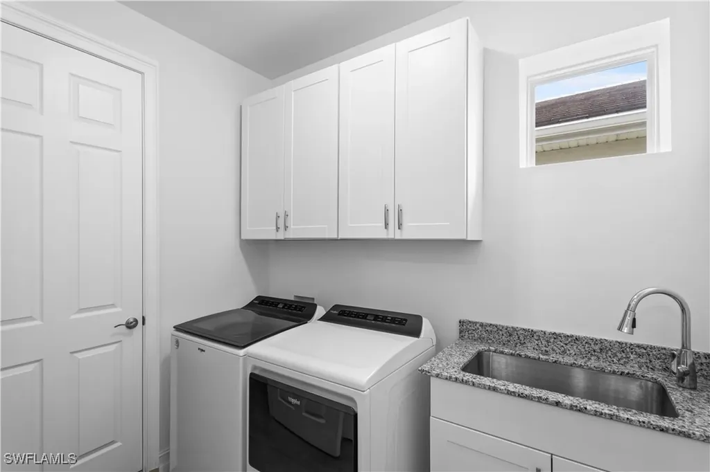 28013 Seasons Tide Avenue Bonita Springs FL 34135