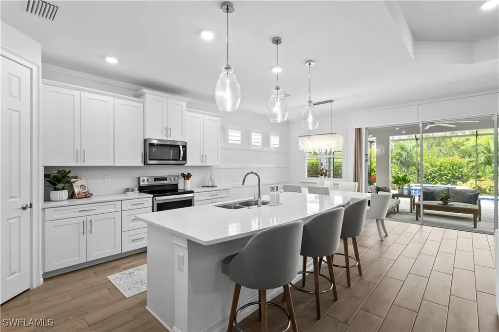 28013 Seasons Tide Avenue Bonita Springs FL 34135