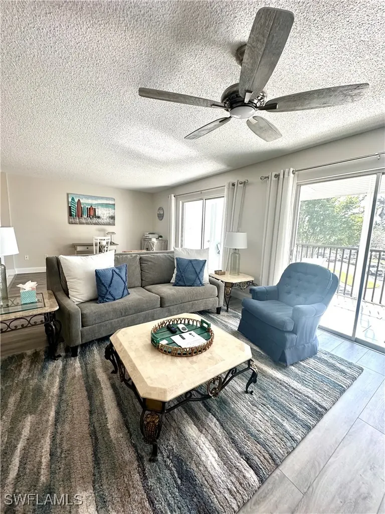 555 Park Shore Drive Naples FL 34103