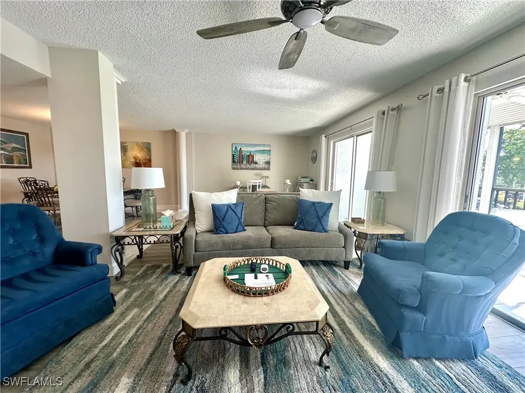 555 Park Shore Drive Naples FL 34103