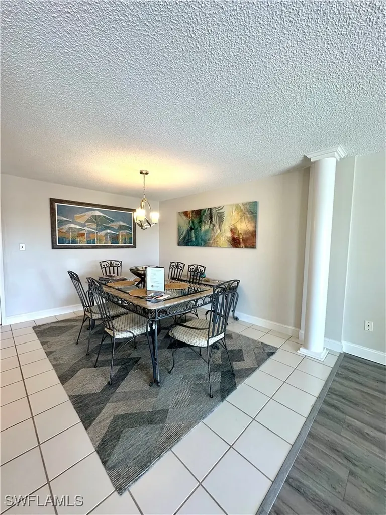 555 Park Shore Drive Naples FL 34103