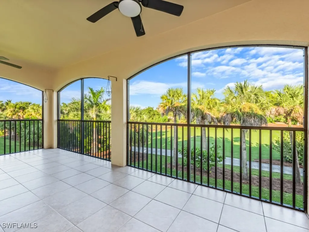 1264 Rialto Way Naples FL 34114