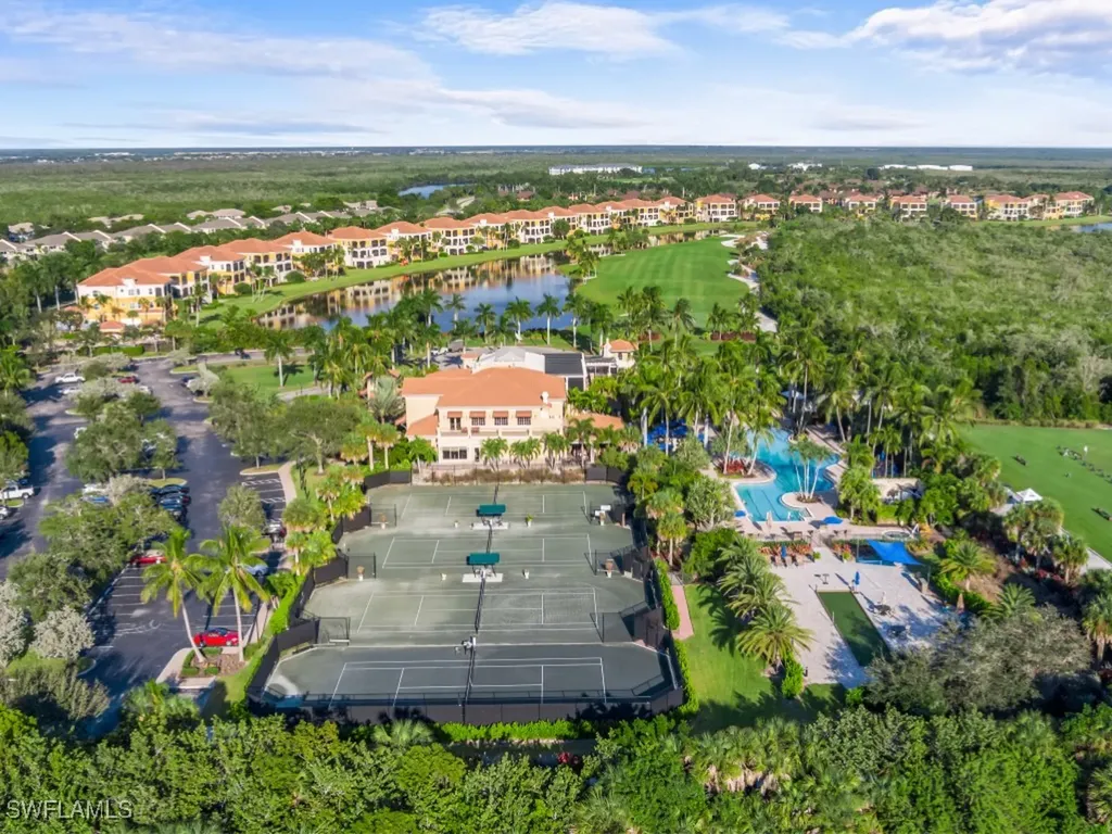 1264 Rialto Way Naples FL 34114