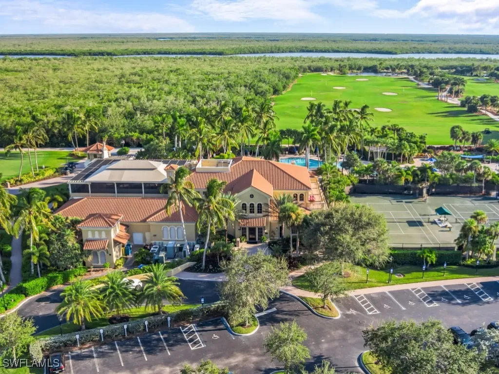 1264 Rialto Way Naples FL 34114