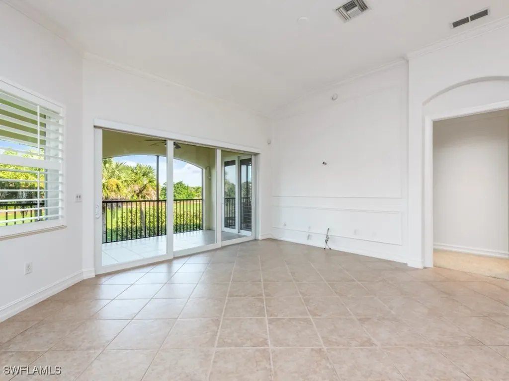 1264 Rialto Way Naples FL 34114