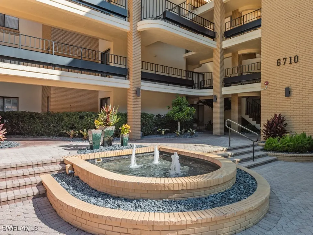 6710 Pelican Bay Boulevard Naples FL 34108
