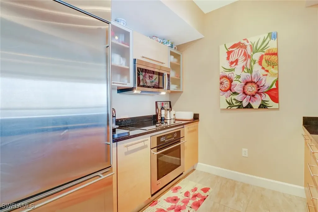 3000 Oasis Grand Boulevard Fort Myers FL 33916