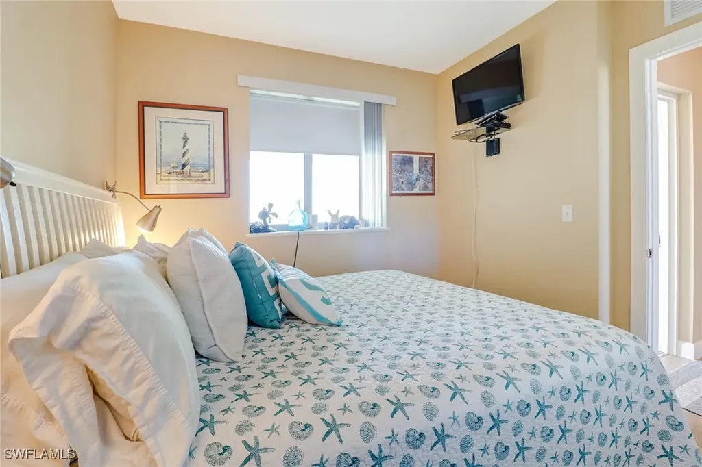 3000 Oasis Grand Boulevard Fort Myers FL 33916