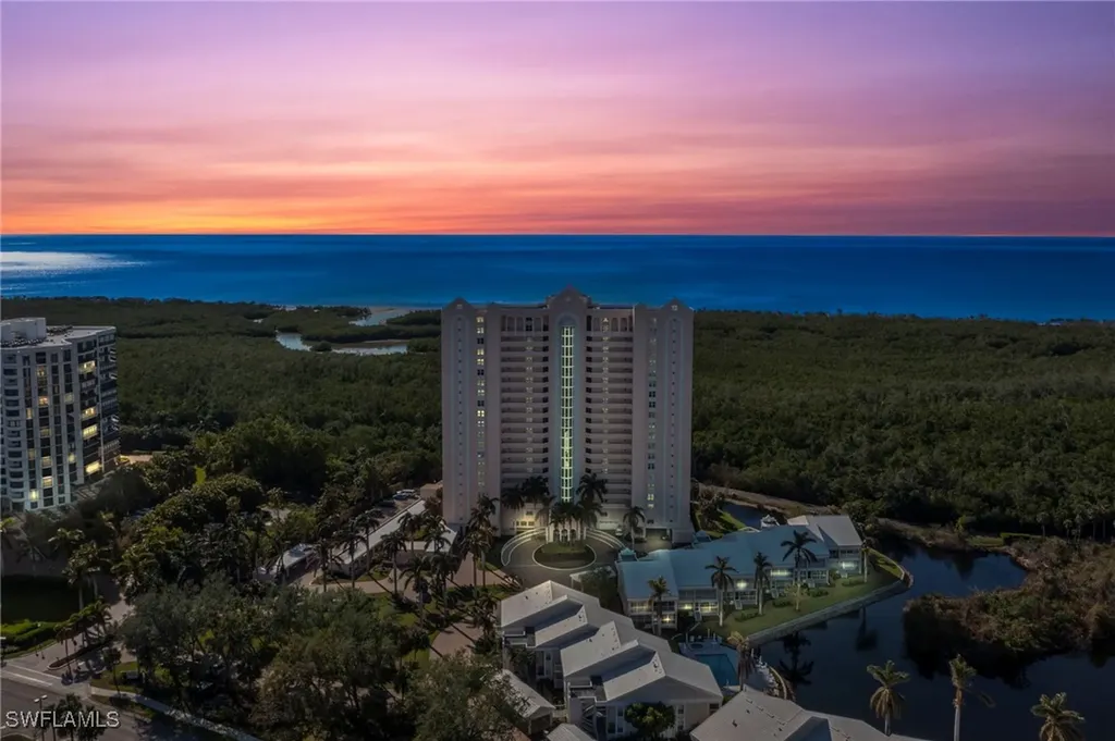 6101 Pelican Bay Boulevard Naples FL 34108