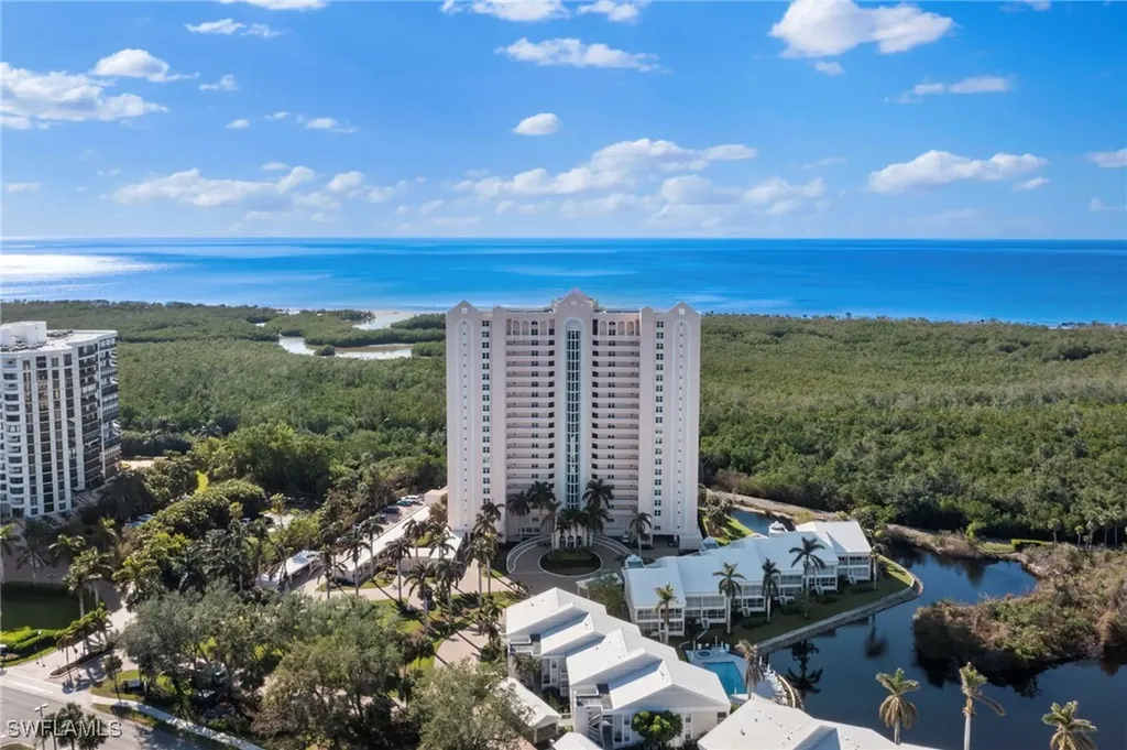 6101 Pelican Bay Boulevard Naples FL 34108