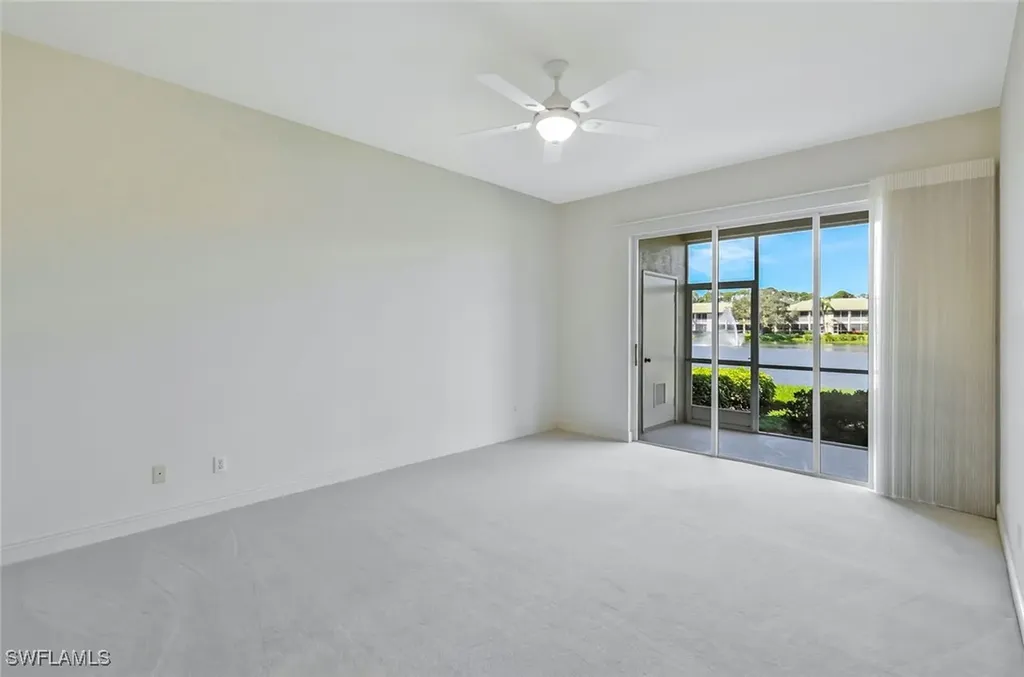 558 Vintage Reserve Lane Naples FL 34119
