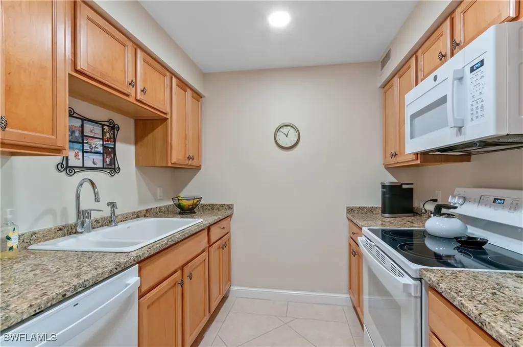 534 12th Avenue S Naples FL 34102