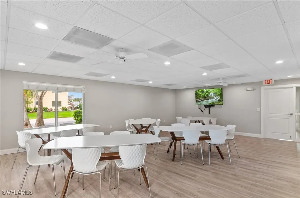 534 12th Avenue S Naples FL 34102
