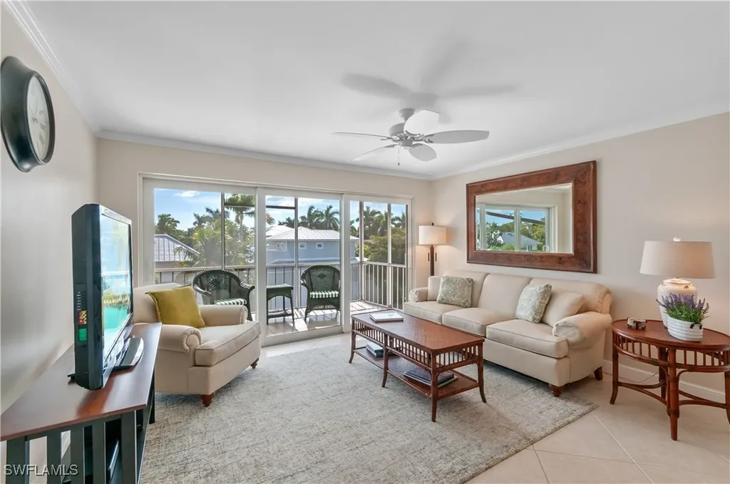 534 12th Avenue S Naples FL 34102