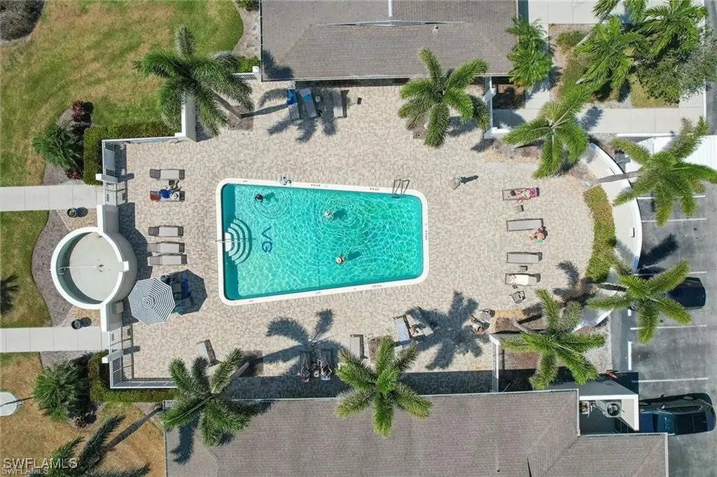 534 12th Avenue S Naples FL 34102